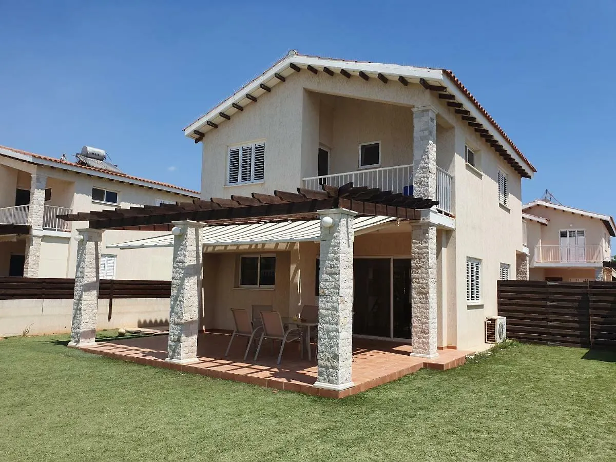 Villa Sienna location